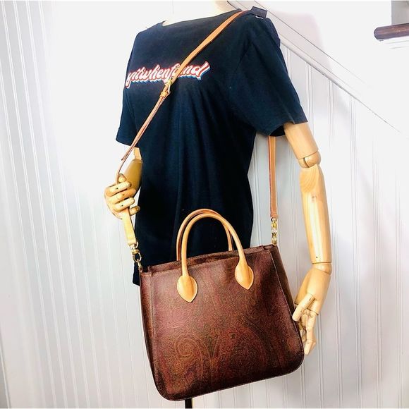 ETRO Milano Red Paisley Top Zipper Crossbody Shoulder Bag Stunning Condition - Picture 1 of 17